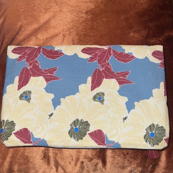 Rachel Pally Reversible Clutch - Picture 2 of 7